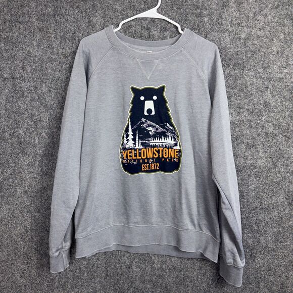 Yellowstone Sweatshirt Womens Size L Gray Bear - Picture 1 of 8
